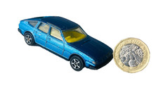 Toy Car Corgi Rover 3500 Blue