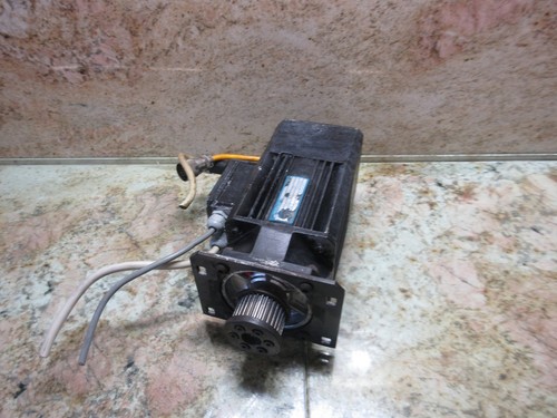 Baumuller servo motor - motor, 902