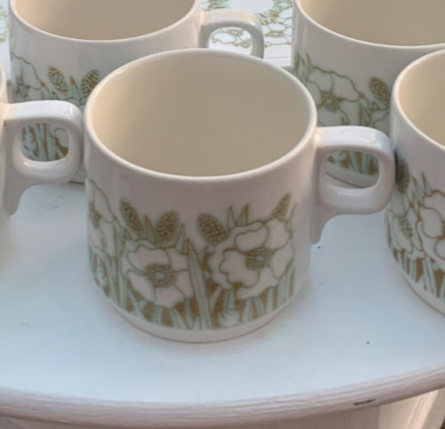 Coffee cup hornsea pottery - 1,