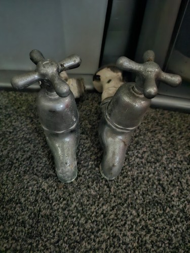 Vintage taps bath - taps, basin