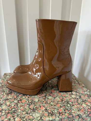 New russell bromley powers - russell,
