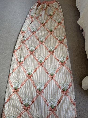 Curtains pairs - curtains,