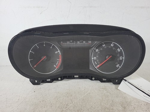 Vauxhall corsa hatchback - e, 3