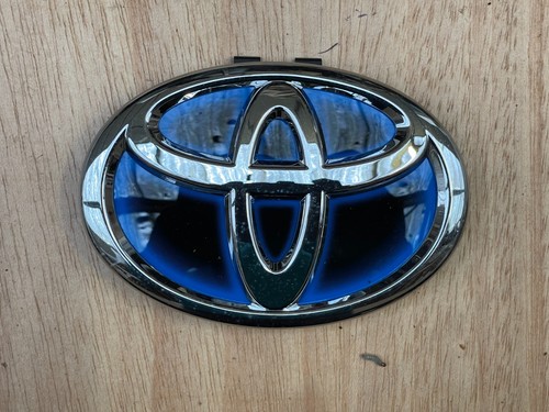Genuine toyota auris - toyota, hybrid