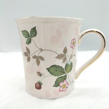WEDGWOOD Wild Strawberry