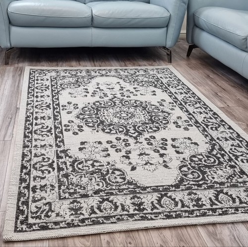Traditional grey rug - grey, large