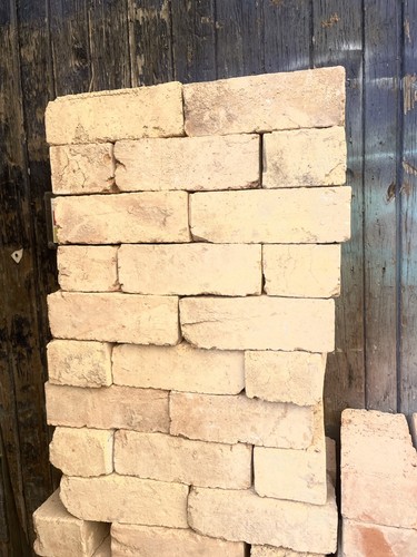 Reclaimed imperial buff brick - buff,