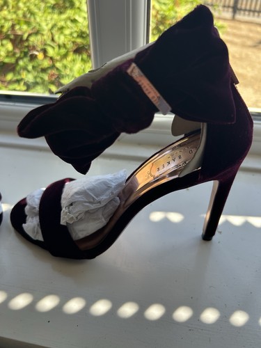 Bnib ted baker burgandy - bnib,