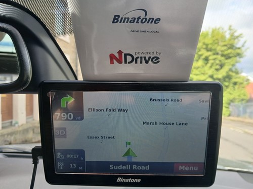 Binatone u700 sat nav - binatone,