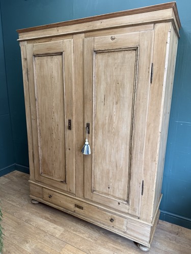 Antique pine knockdown - antique,