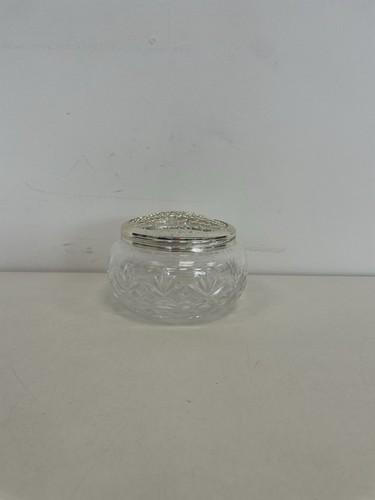Vintage royal doulton - royal, cut
