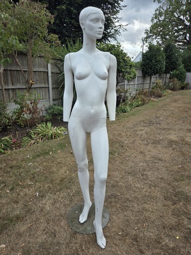 Vintage full size mannequin - full,