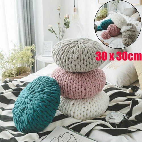 Chunky knitted cushion - chunky,