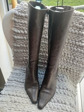 LAMICA DARK GREY KNEE HIGH BOOTS SZ 6