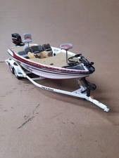 1.24 NITRO 911 CDC Bass Fishing Boat.  No Box  (1029)