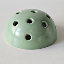VTG Green Ceramic Flower Frog