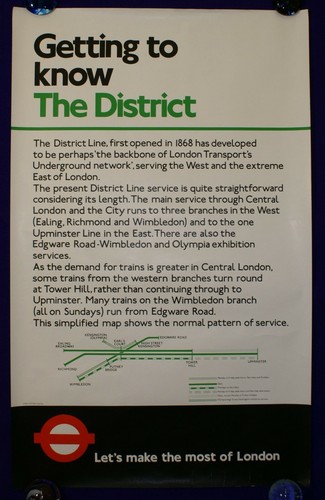 London transport district line - transport,