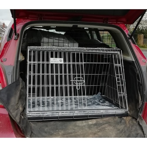 Pet world vauxhall mokka - pet,