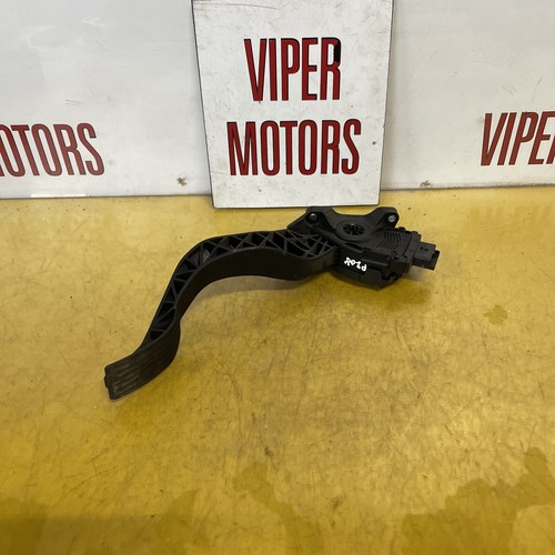Peugeot 208 accelerator - peugeot,