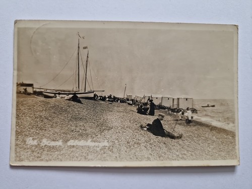 Boats and bathing huts - boats, the