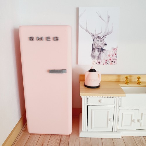 Dolls house modern - dolls, kitchen