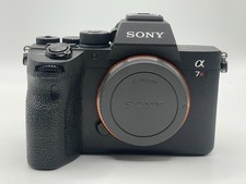 SONY ILCE-7RM4 61MP MIRRORLESS