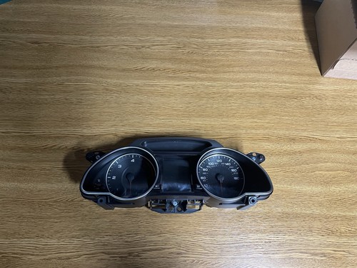 Audi line speedo clocks - a5,