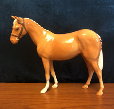 RARE BESWICK PALAMINO SHOW PONY - DESIGNED BY SHANE RIDGE - GLOSS FINISH