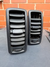 2001-2014 Renault Trafic/Vauxhall Vivaro/Nissan Primstar Dash Air Vent Black