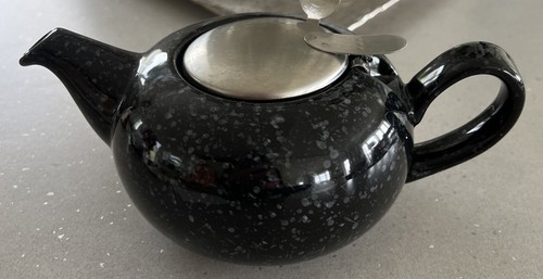 London pottery pebble filter - pottery,