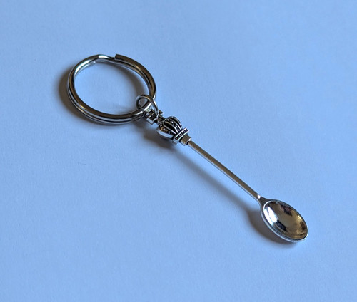 Spoon keyring with crown - with,