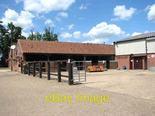 Photo 6x4 hapton - photo, hall
