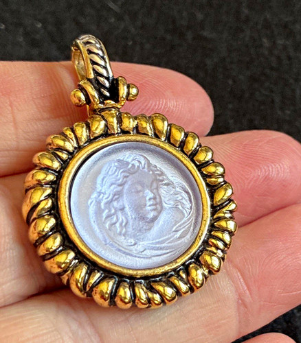Kirks folly gold tone round - folly,