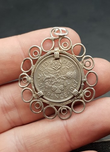 Old vintage silver pendant - vintage, w/
