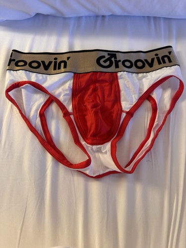 Men groovin sports - groovin’,