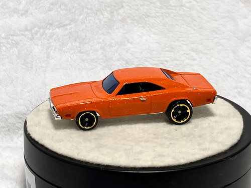 Hot wheels 1969 dodge - hot,