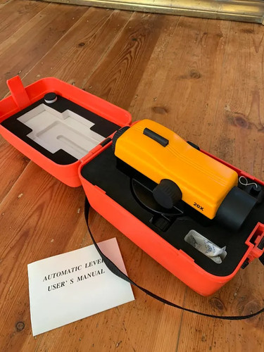 Automatic optical level meter