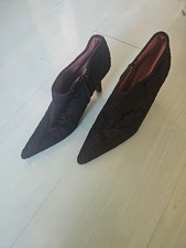 Unisa Fiesta Black Lace