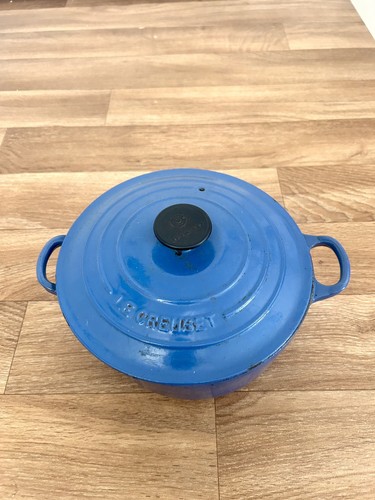 Creuset blue cast - le,