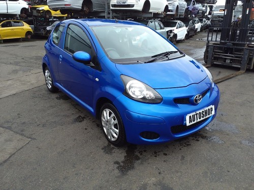 Toyota aygo 2009 - aygo, 2009-2011