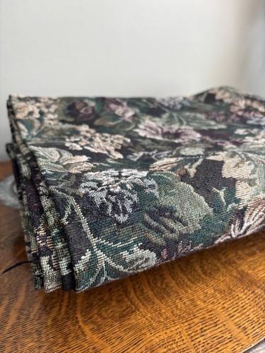 Floral tapestry fabric - floral,