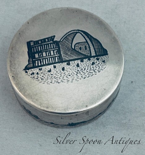 Small iraqi silver - small,