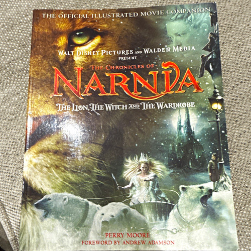 Official illustrated movie - official,