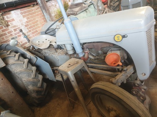 Ferguson tractor - ferguson,