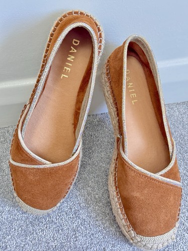 Designer tan soft suede and - tan,