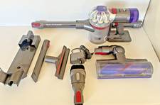 Dyson V8  Advanced Cordless