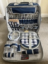 Concept Picnic Shoulder Bag Set for Four - Insulated Back Pocket