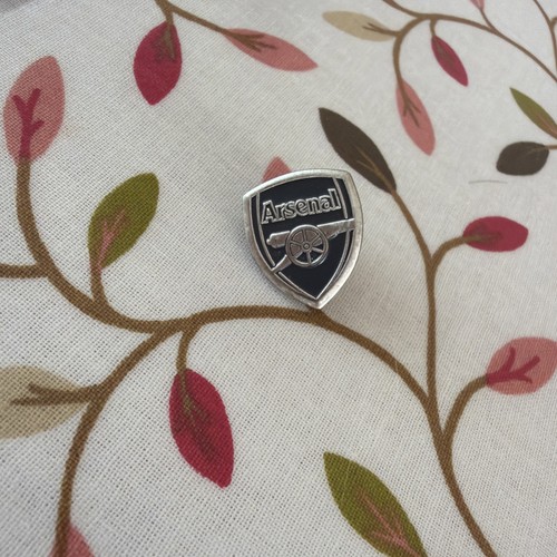 Arsenal pin badge - arsenal,