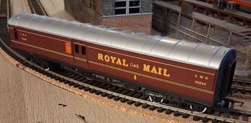 Hornby lms operating royal - hornby,