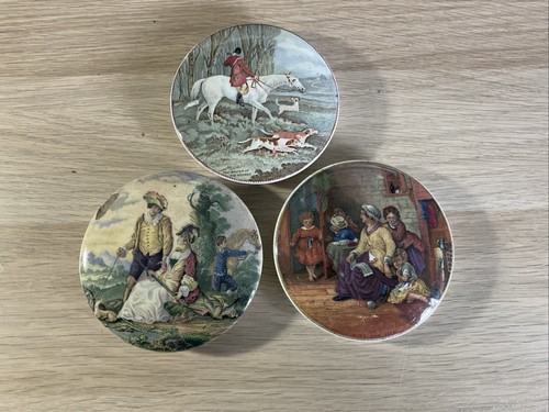 Victorian pot lids - x, lids.